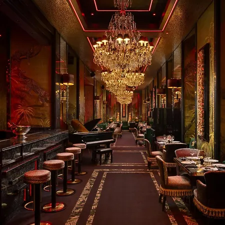 Corinthia Grand Du Boulevard Отель Бухарест