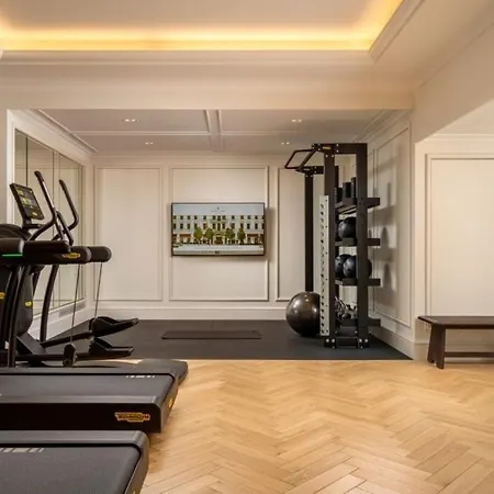 Hotel Corinthia Grand Du Boulevard 5*