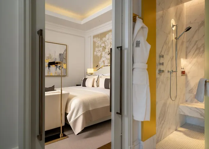 Hotel Corinthia Grand Du Boulevard