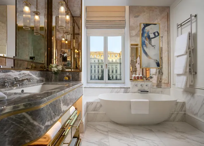 Corinthia Grand Du Boulevard 5*