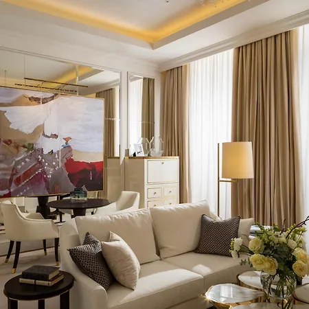 Corinthia Grand Du Boulevard Готель Бухарест