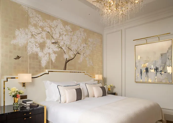 Corinthia Grand Du Boulevard Отель